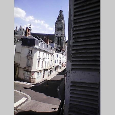 Meuble Tourisme Classe 1 Etoile - Coeur De Ville Quartier Cathedrale Tours Eksteriør bilde